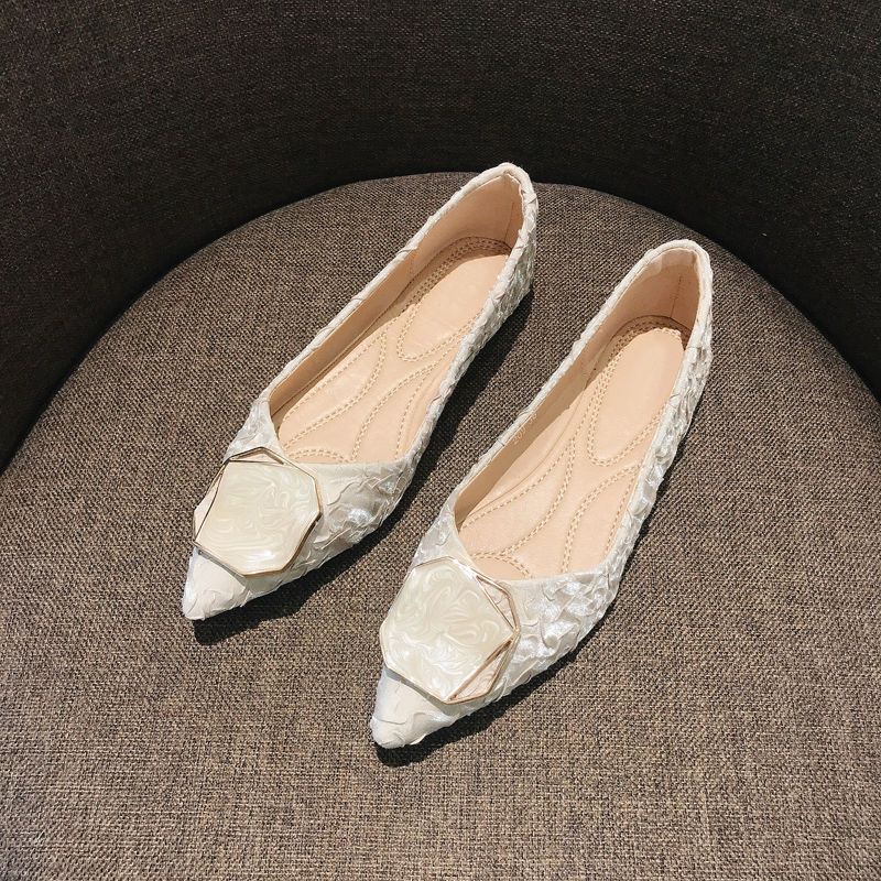 Damskie buty płaskie z ostrym  – Korean Lifestyle Trends recenzja i cena
